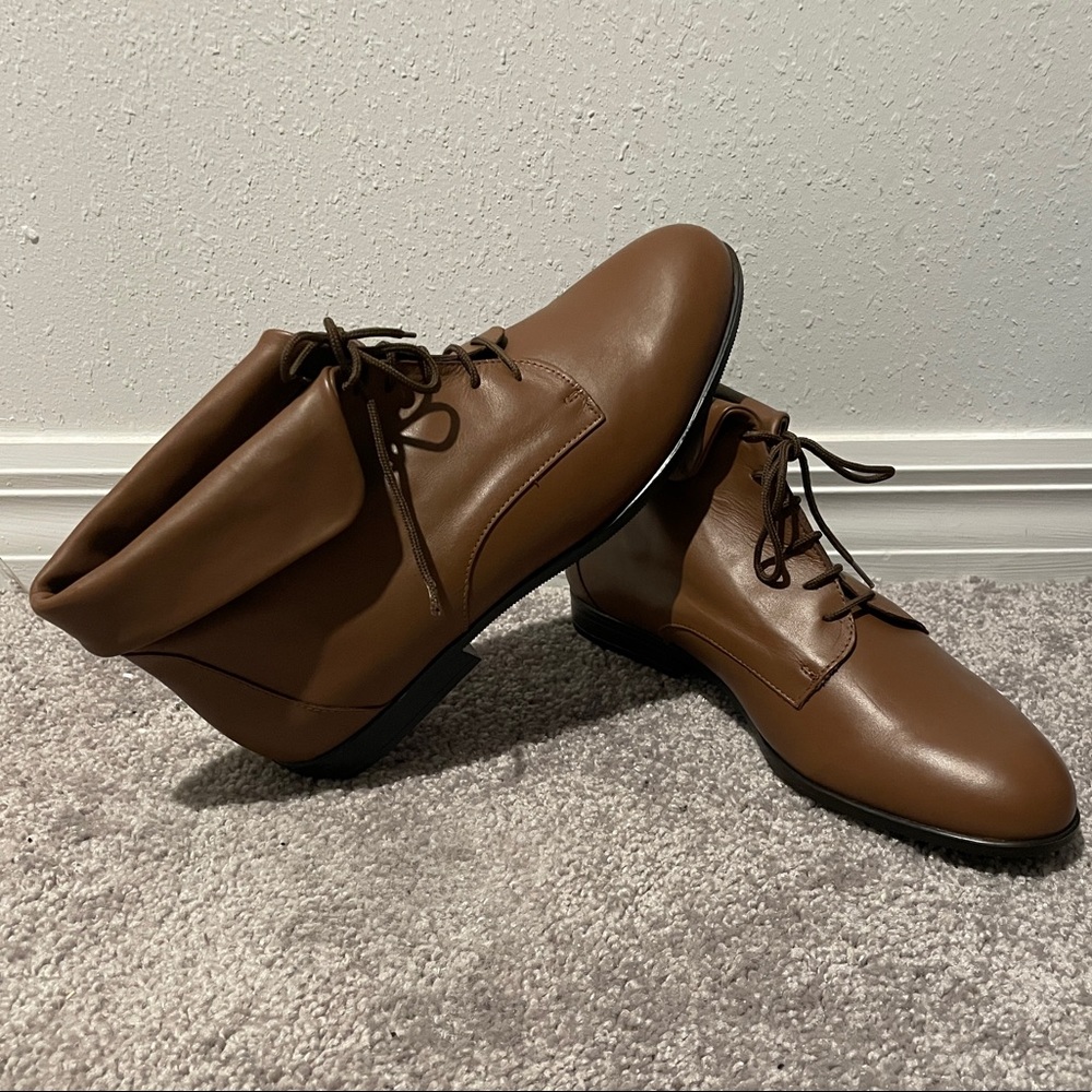 HUNT CLUB Brown Cuffed Boots MADE IN ITALY, LIKE NEW!